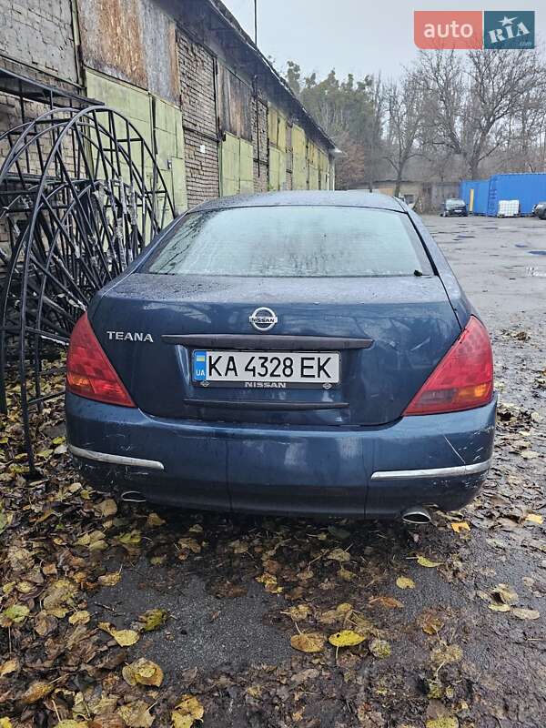 Седан Nissan Teana 2007 в Киеве