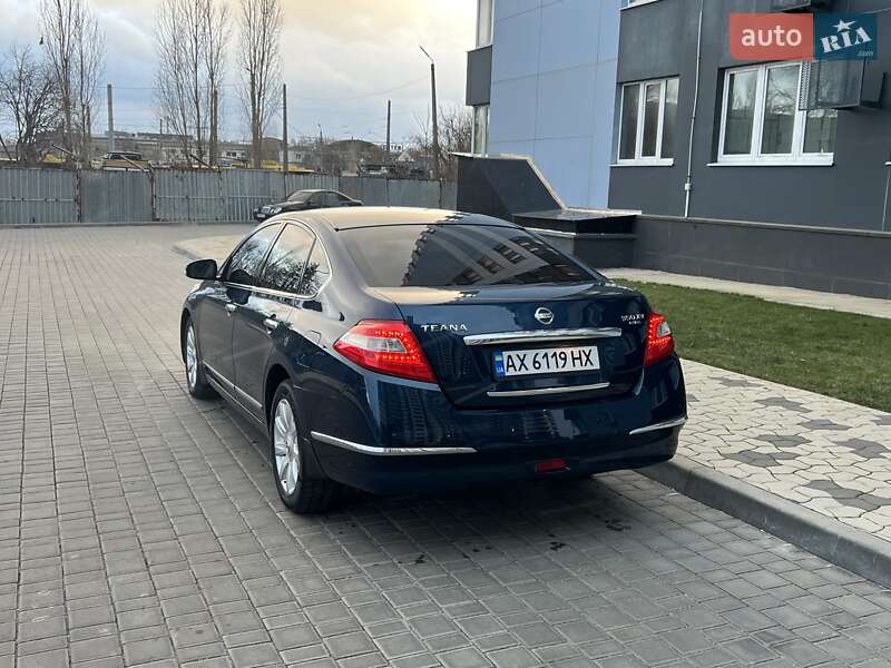 Седан Nissan Teana 2008 в Одесі