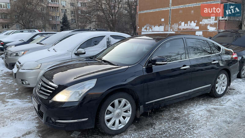 Nissan Teana 2011