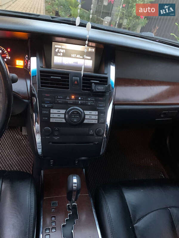 Седан Nissan Teana 2006 в Калуше