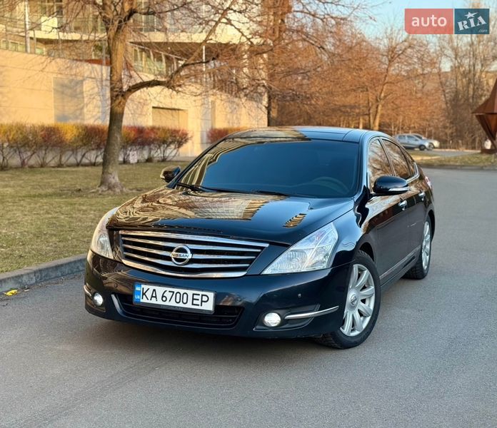 Nissan Teana 2010