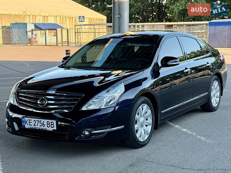 Nissan Teana