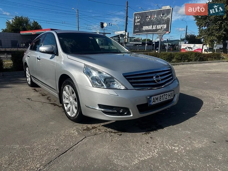Nissan Teana
