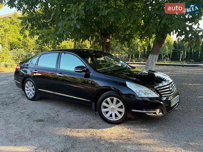 Nissan Teana