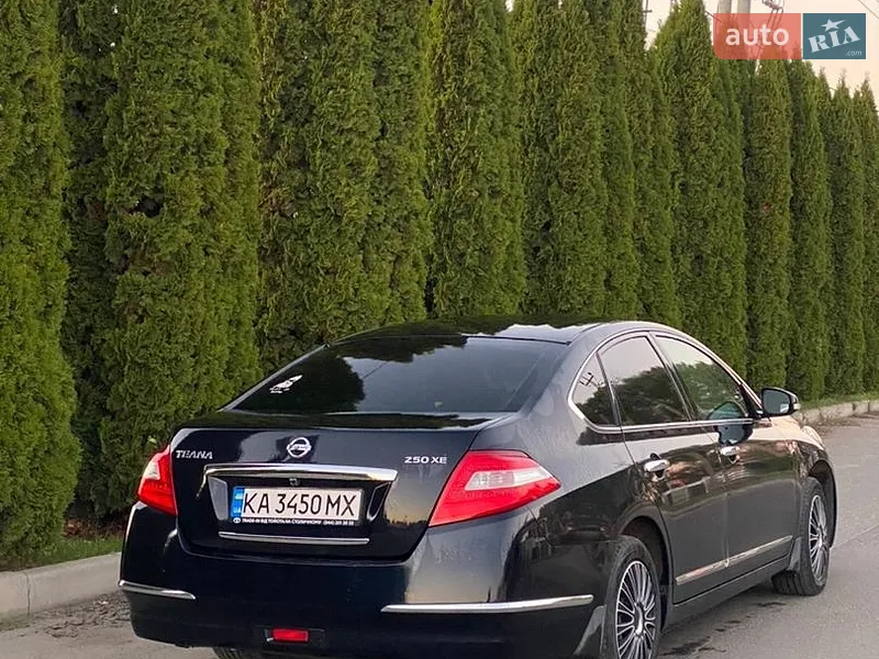 Nissan Teana