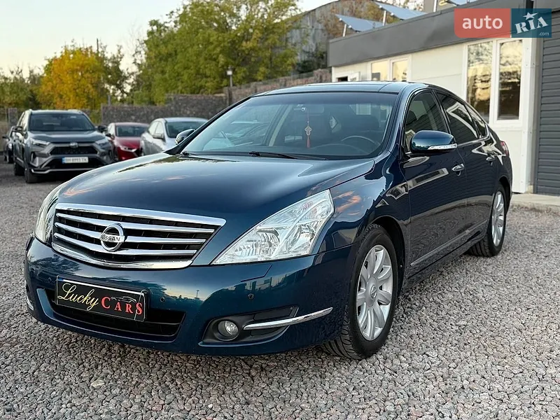 Nissan Teana