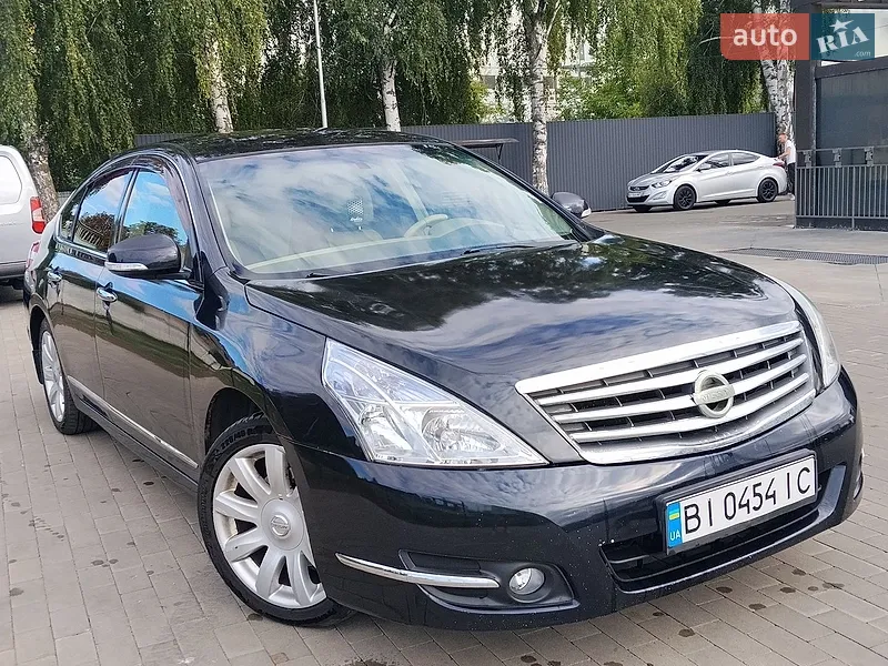 Nissan Teana
