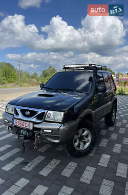 Внедорожник / Кроссовер Nissan Terrano II 2003 в Тячеве
