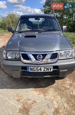 Позашляховик / Кросовер Nissan Terrano II 2005 в Ромнах