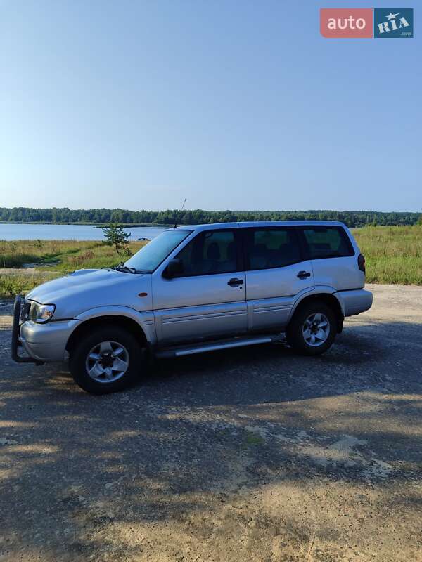 Позашляховик / Кросовер Nissan Terrano II 2003 в Житомирі