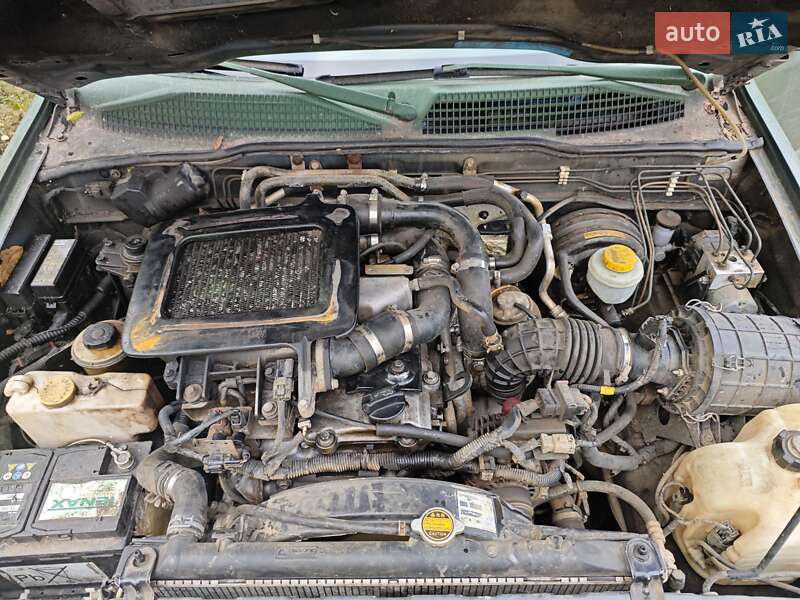 Внедорожник / Кроссовер Nissan Terrano II 2003 в Киеве