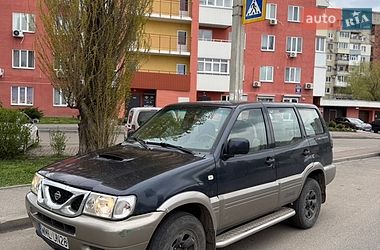 Внедорожник / Кроссовер Nissan Terrano II 2004 в Харькове