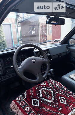 Позашляховик / Кросовер Nissan Terrano 1993 в Олевську
