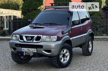 Внедорожник / Кроссовер Nissan Terrano 2001 в Сваляве