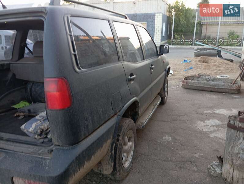 Позашляховик / Кросовер Nissan Terrano 1997 в Миколаєві