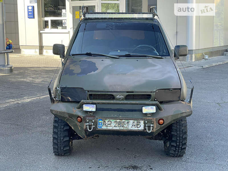 Позашляховик / Кросовер Nissan Terrano 1995 в Одесі