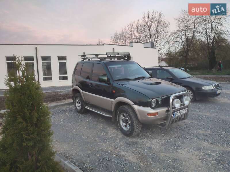 Nissan Terrano 1996