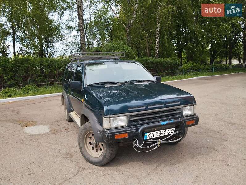 Nissan Terrano 1991