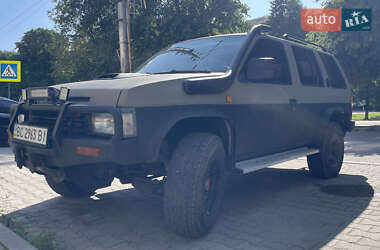 Внедорожник / Кроссовер Nissan Terrano 1990 в Красилове