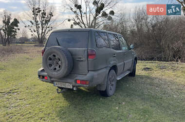 Позашляховик / Кросовер Nissan Terrano 2003 в 