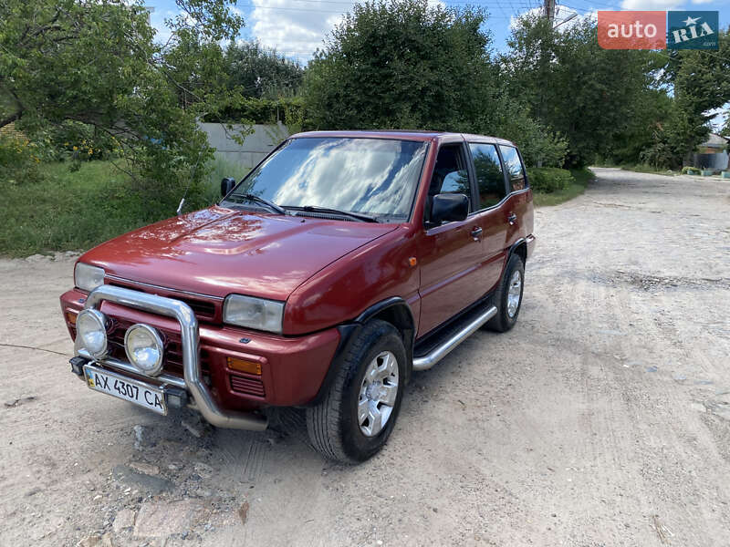 Nissan Terrano 1995