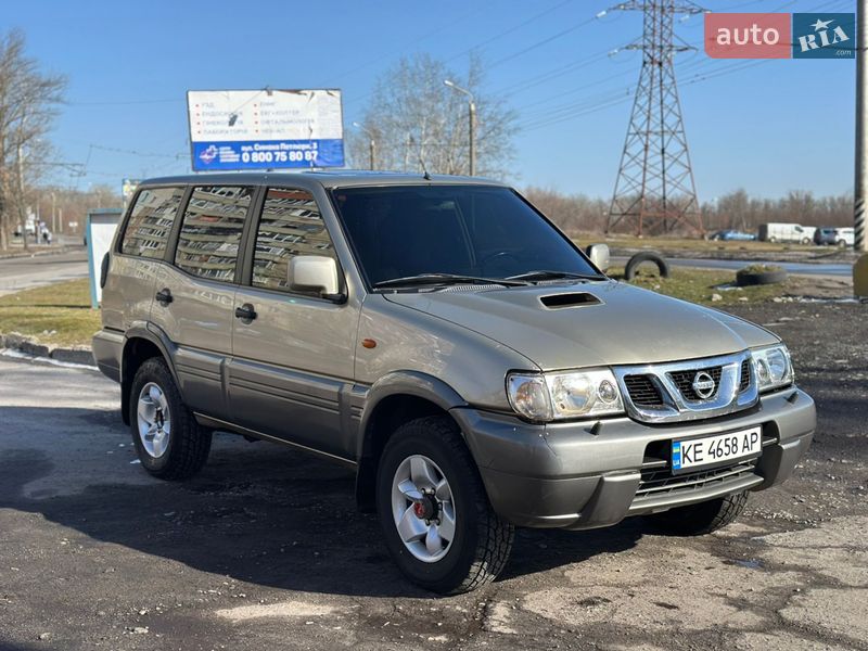 Внедорожник / Кроссовер Nissan Terrano 2003 в Полтаве