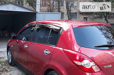 Хэтчбек Nissan TIIDA 2008 в Одессе