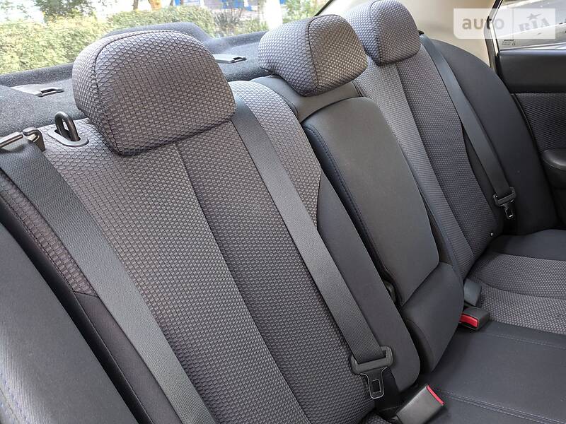 Седан Nissan TIIDA 2007 в Запоріжжі