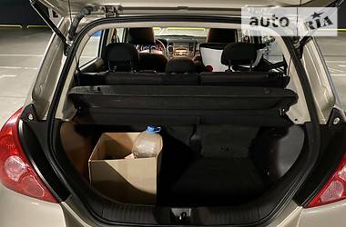 Хетчбек Nissan TIIDA 2012 в 