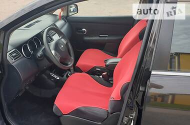Седан Nissan TIIDA 2011 в 