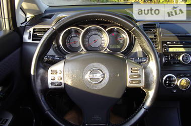 Хэтчбек Nissan TIIDA 2007 в Киеве