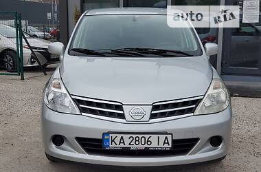 Хетчбек Nissan TIIDA 2010 в Києві