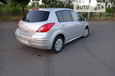 Хэтчбек Nissan TIIDA 2012 в Днепре