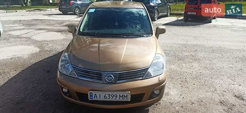 Седан Nissan TIIDA 2007 в Києві