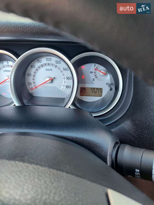 Хетчбек Nissan TIIDA 2012 в Ніжині