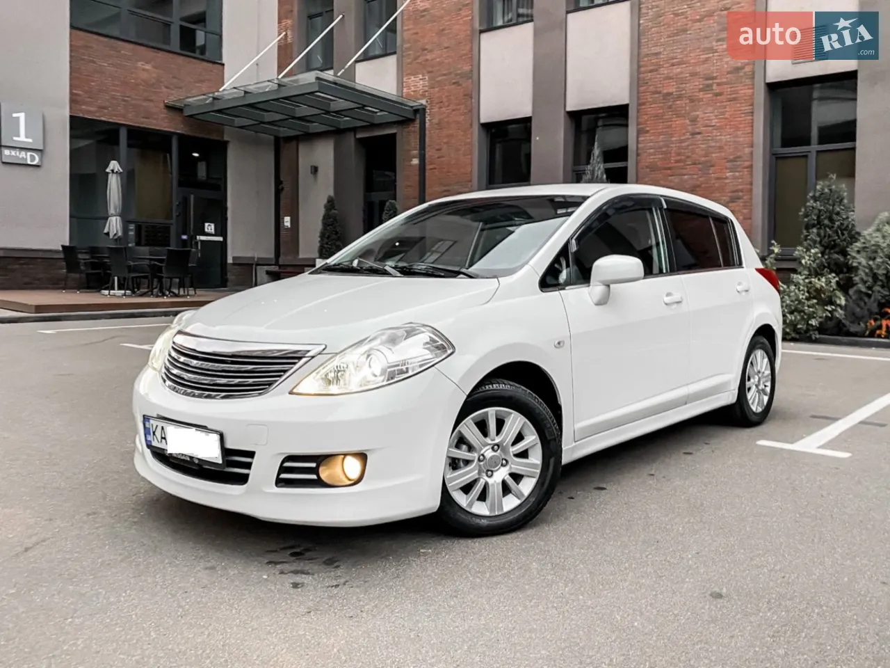 2011 Nissan Tiida - мініатюра 22