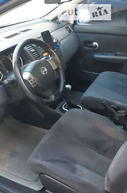 Хэтчбек Nissan TIIDA 2008 в Виннице