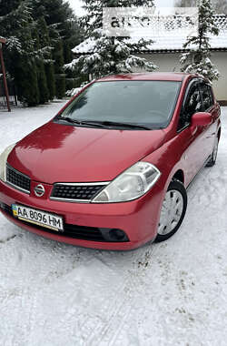 Хэтчбек Nissan TIIDA 2008 в Боярке