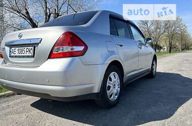 Седан Nissan TIIDA 2008 в Днепре