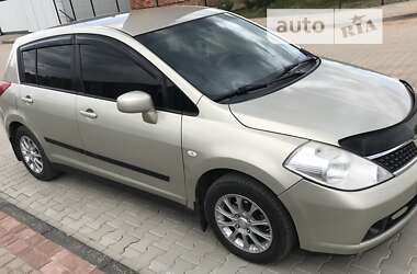 Хетчбек Nissan TIIDA 2008 в Самборі