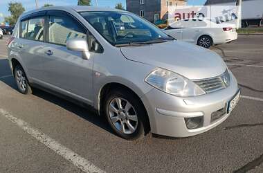 Хэтчбек Nissan TIIDA 2007 в Чернигове