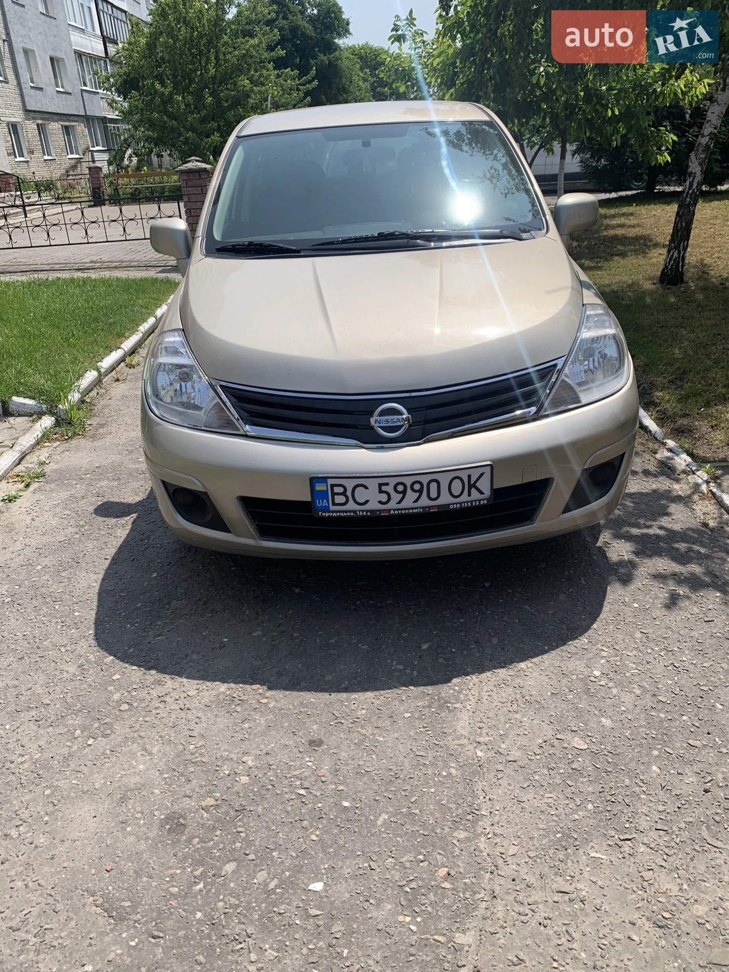 2010 Nissan Tiida - мініатюра 8
