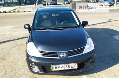 Седан Nissan TIIDA 2008 в Кривому Розі