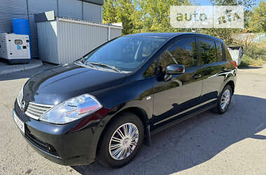 Хэтчбек Nissan TIIDA 2007 в Кобеляках