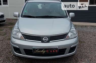 Хетчбек Nissan TIIDA 2010 в Одесі