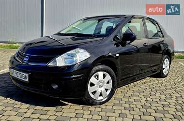 Седан Nissan TIIDA 2010 в Івано-Франківську