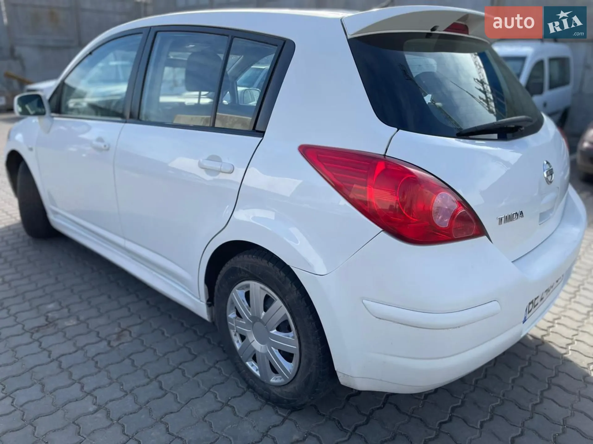 2011 Nissan Tiida - мініатюра 5