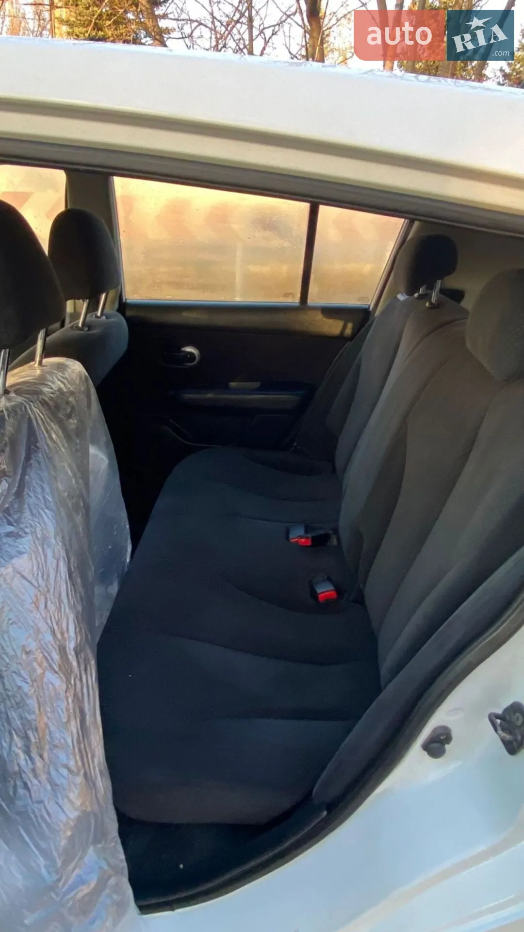 2011 Nissan Tiida - мініатюра 11