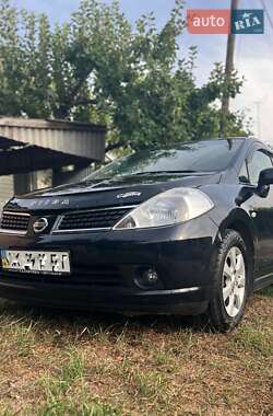 Хетчбек Nissan TIIDA 2008 в Валках