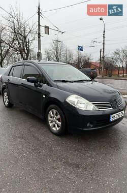 Седан Nissan TIIDA 2007 в Сумах